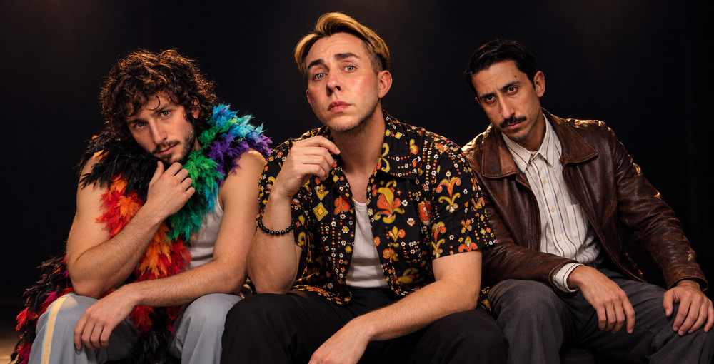 Un paraíso a orillas del río lleva al teatro una historia de amor atravesada por la dictadura